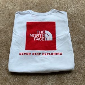 Men’s Long Sleeve North Face Tee